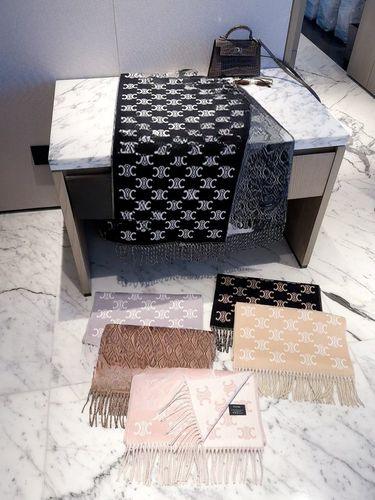 Scarf 011