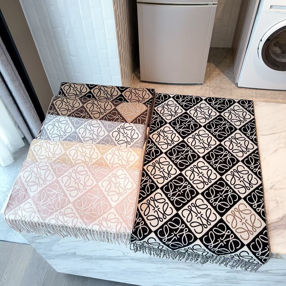 Scarf 030