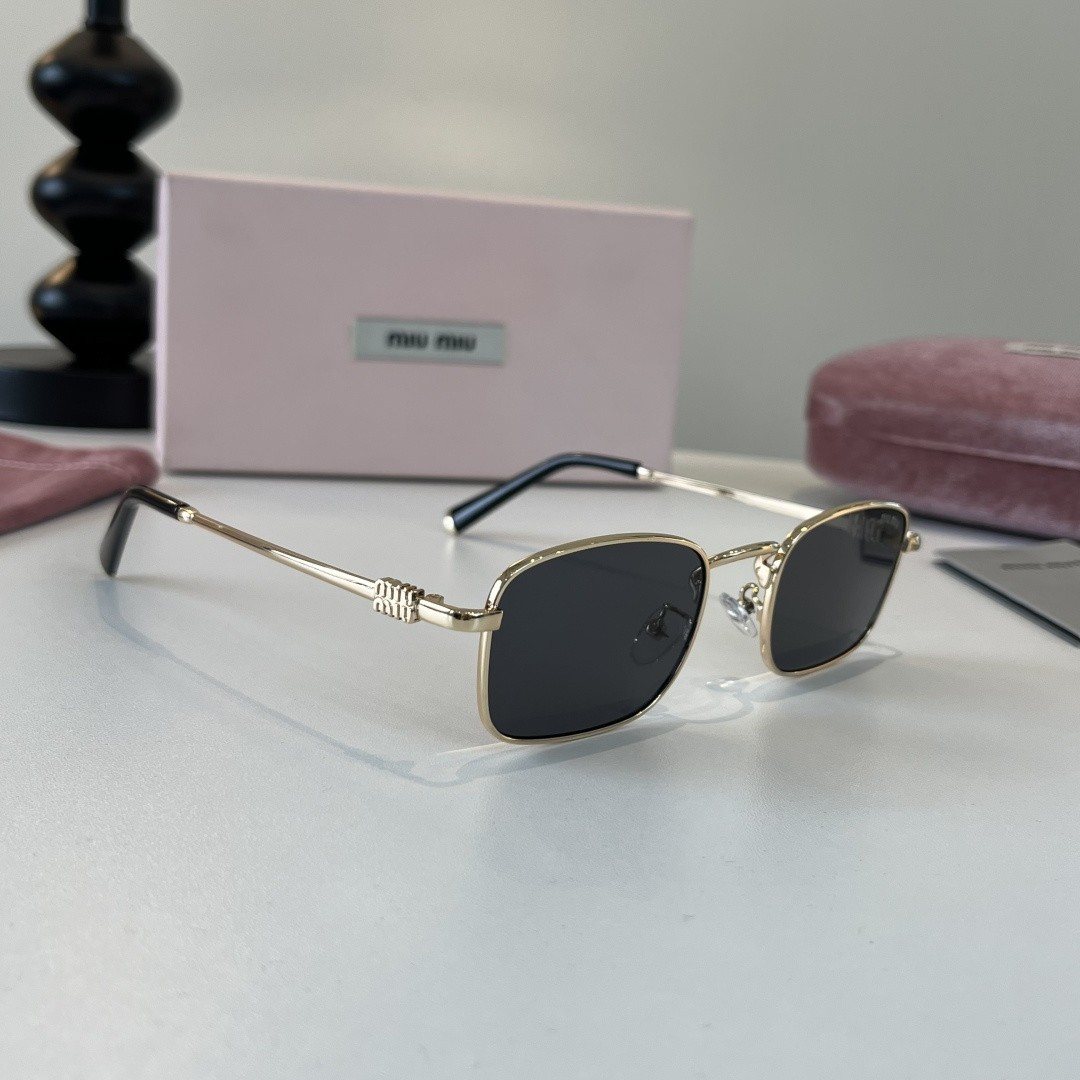 Sunglasses 013