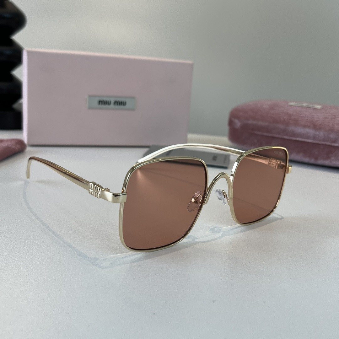 Sunglasses 018