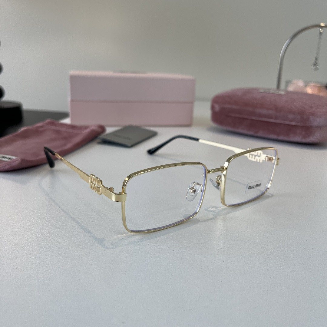 Sunglasses 030