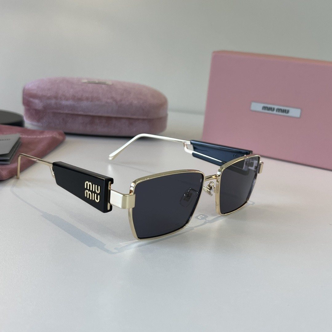 Sunglasses 045