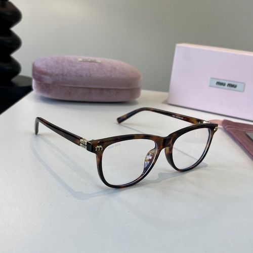 Sunglasses 068