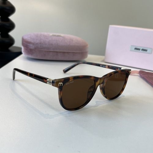 Sunglasses 070