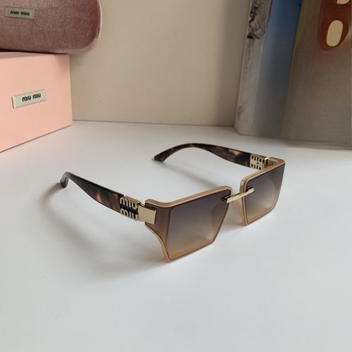 Sunglasses 080