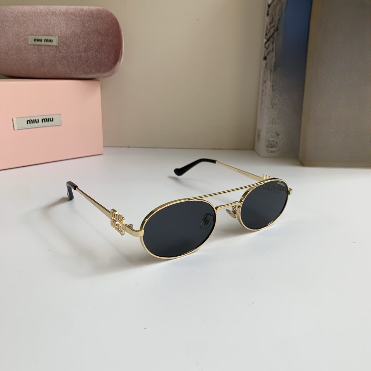 Sunglasses 125
