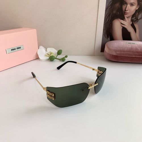 Sunglasses 128
