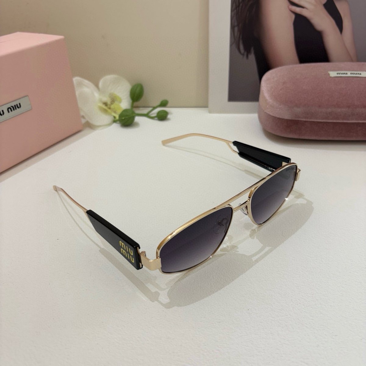 Sunglasses 132