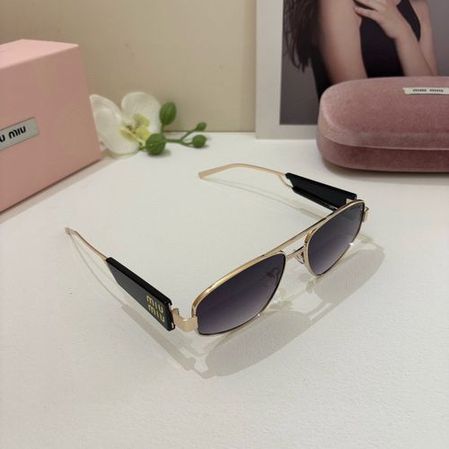 Sunglasses 132