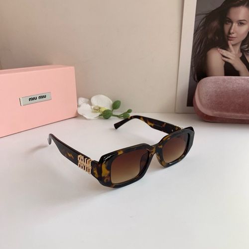 Sunglasses 141