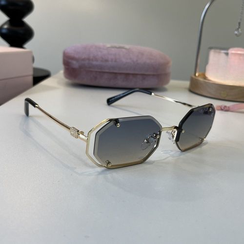 Sunglasses 151