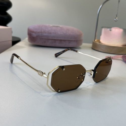 Sunglasses 155