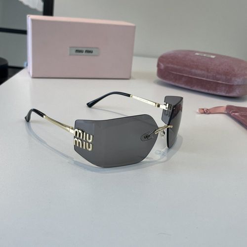 Sunglasses 157