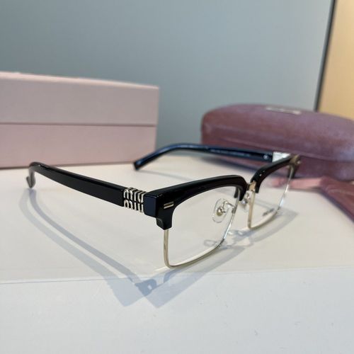 Sunglasses 163