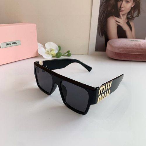Sunglasses 183
