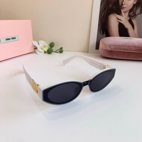 Sunglasses 200