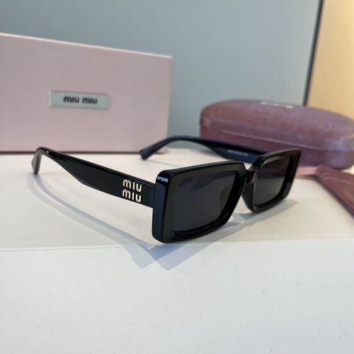 Sunglasses 202