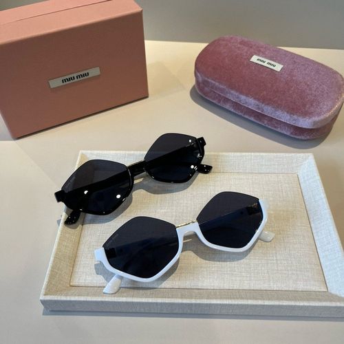 Sunglasses 206