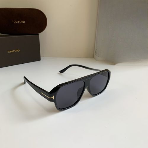 Sunglasses 221