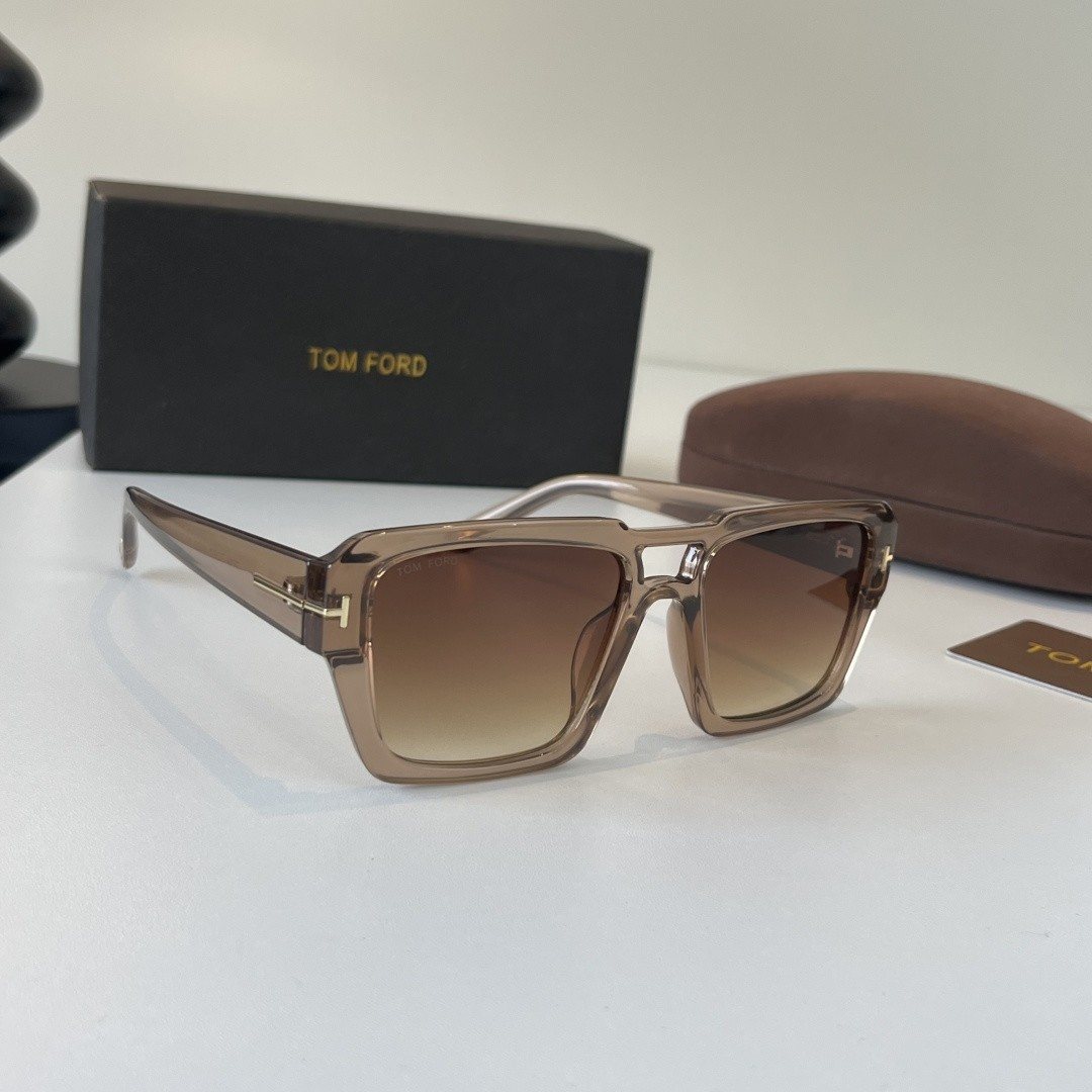 Sunglasses 228