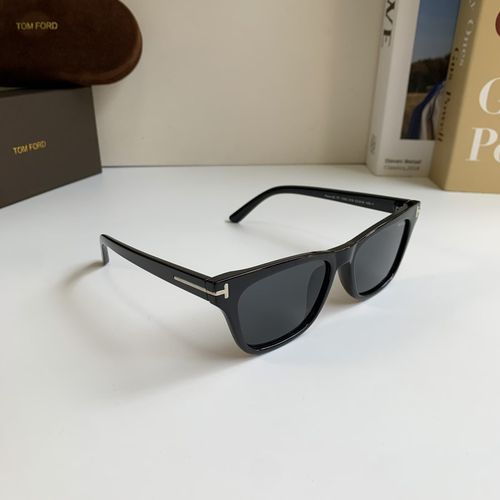 Sunglasses 242
