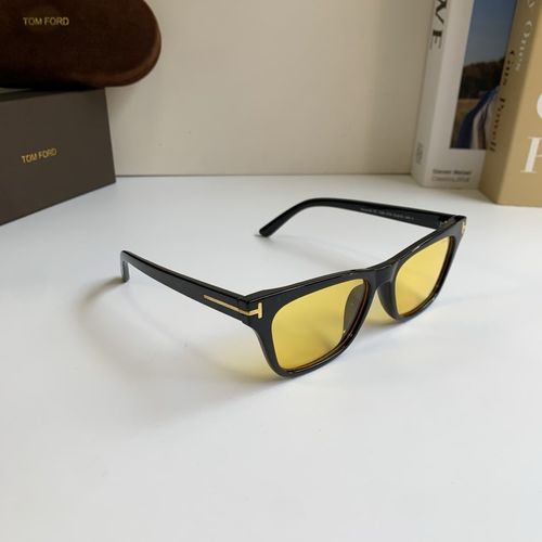 Sunglasses 243