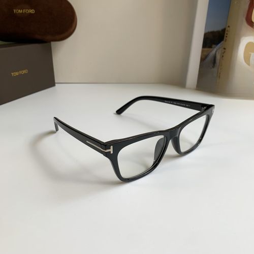 Sunglasses 244
