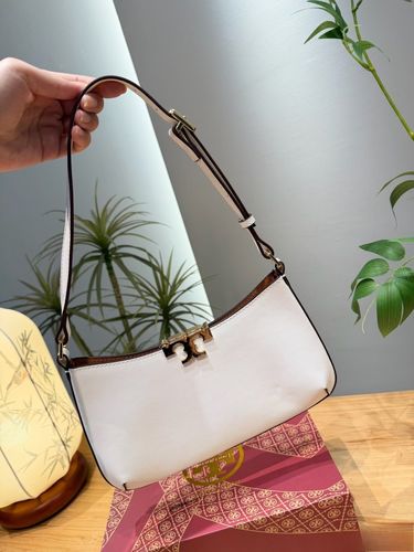 Tory Burch Handbag 025