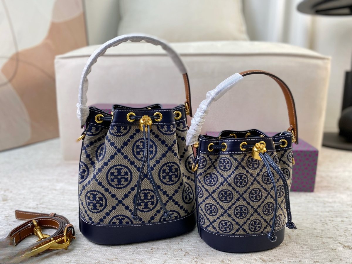 Tory Burch Handbag 031