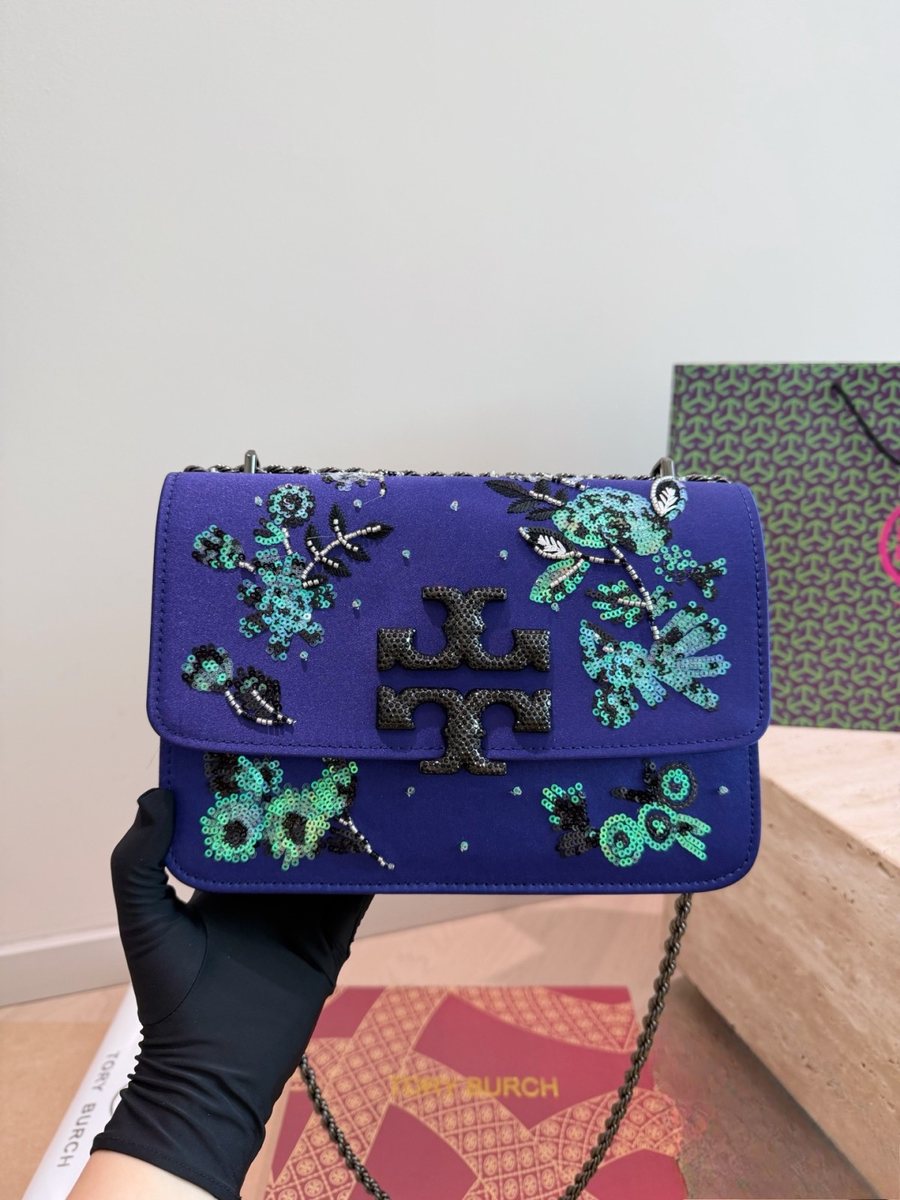Tory Burch Handbag 037