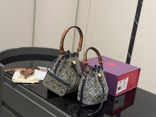 Tory Burch Handbag 053