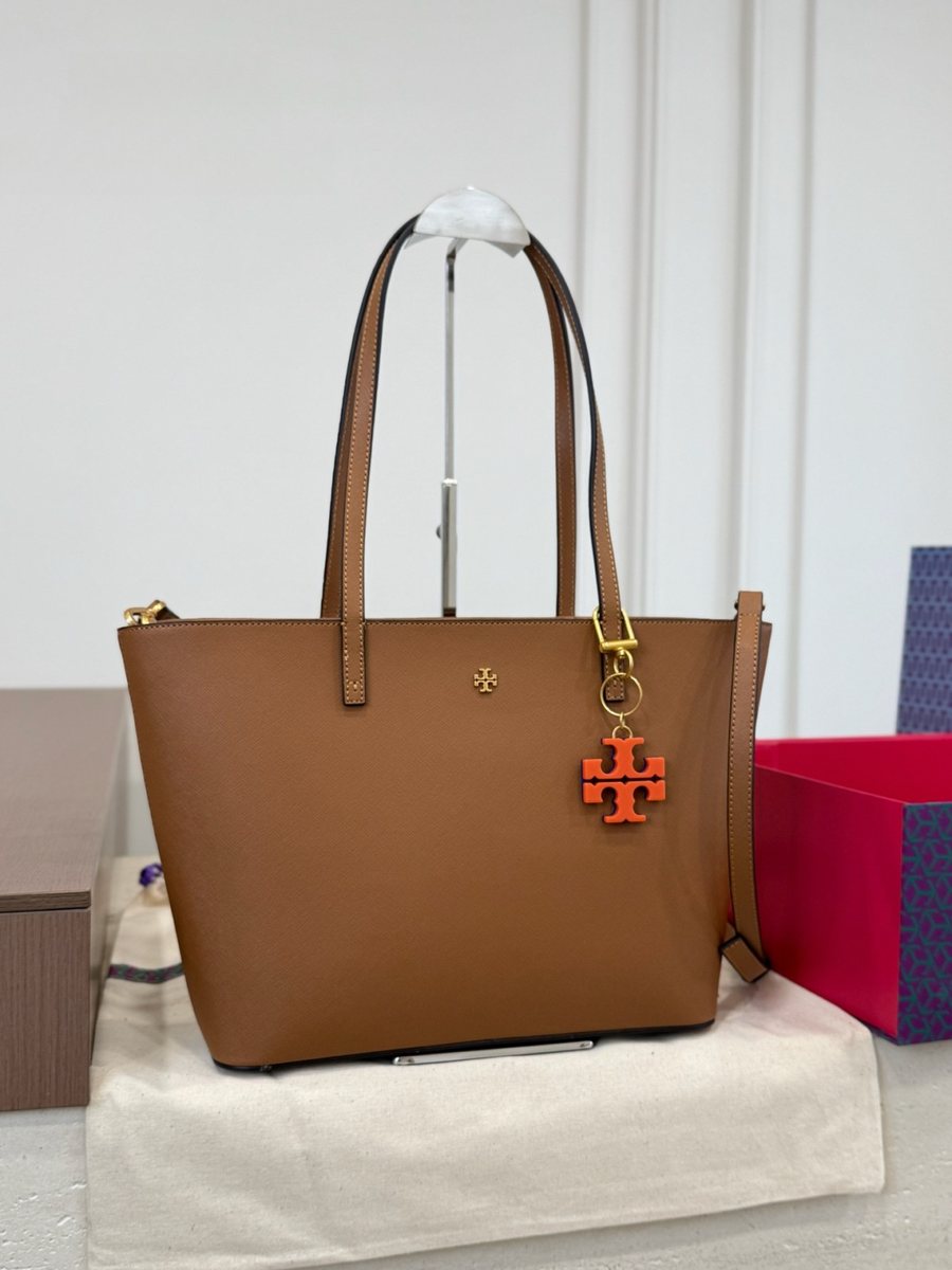 Tory Burch Handbag 058