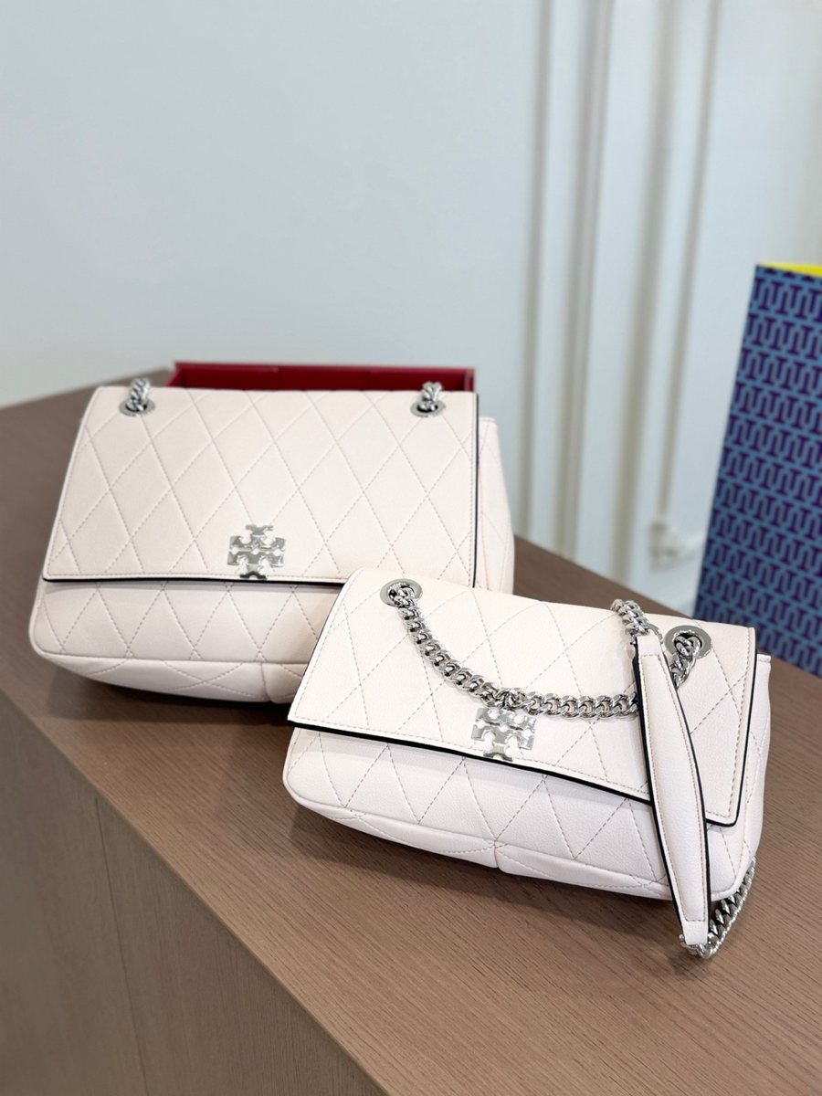 Tory Burch Handbag 076