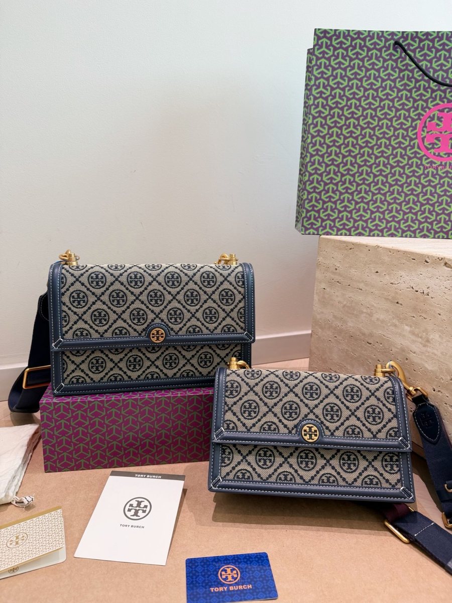 Tory Burch Handbag 081
