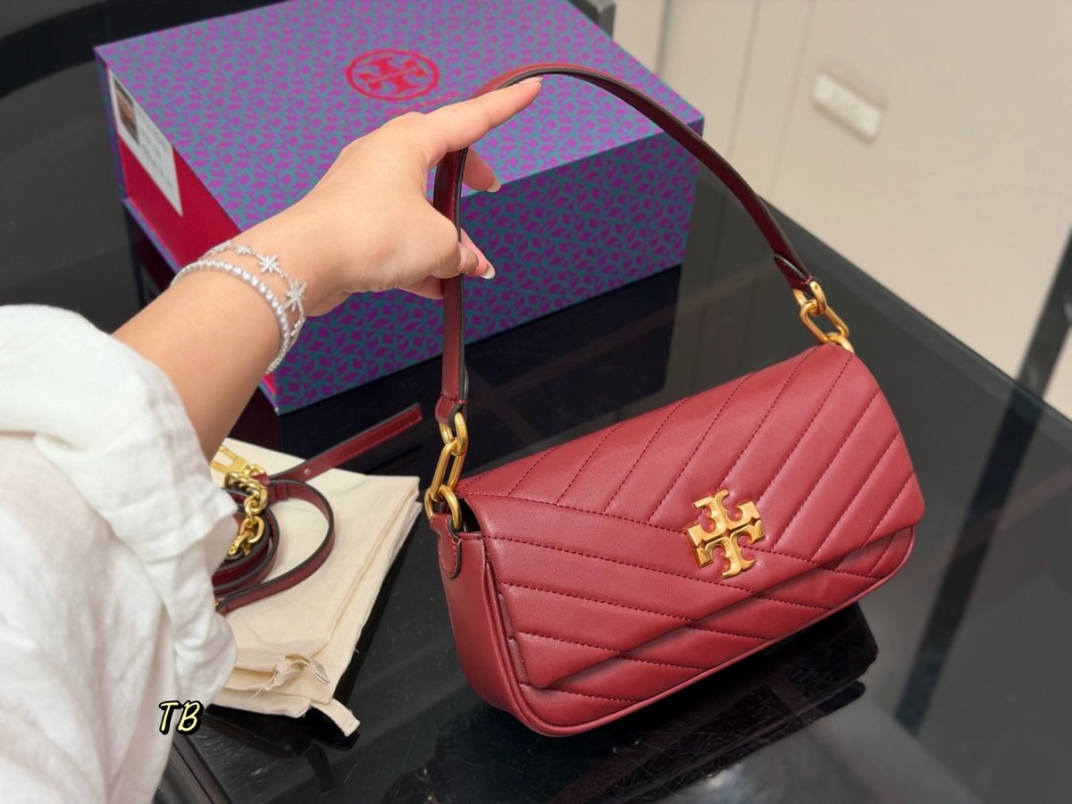 Tory Burch Handbag 093