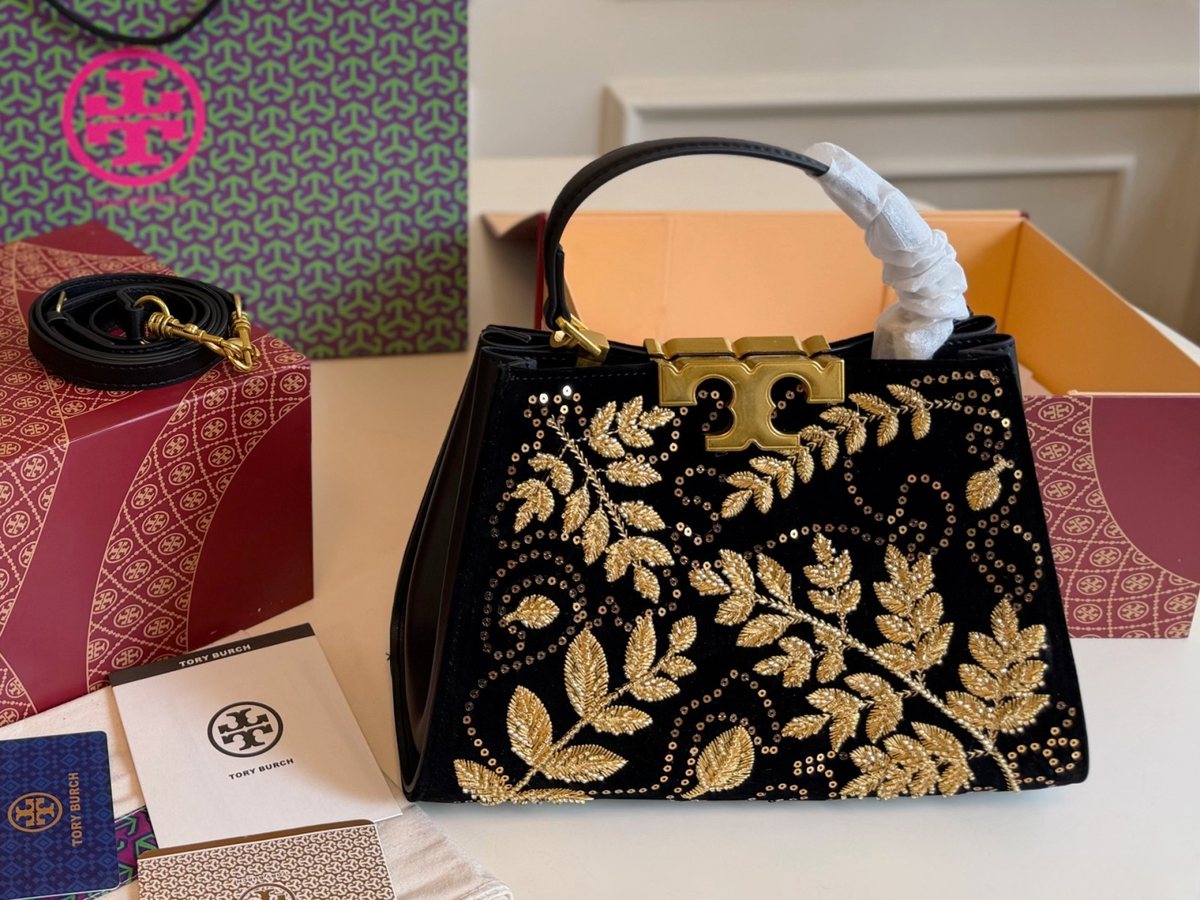 Tory Burch Handbag 095