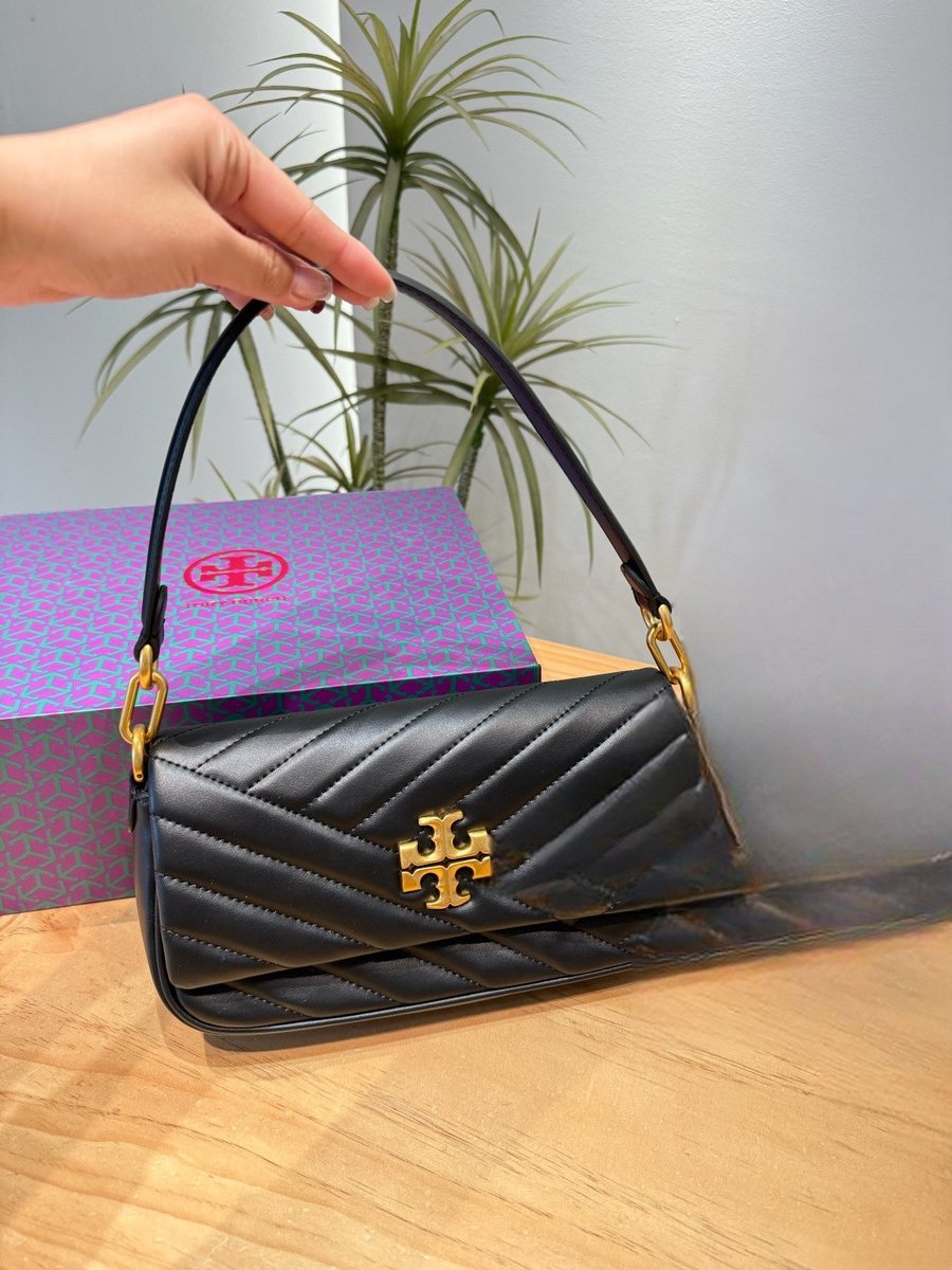 Tory Burch Handbag 108
