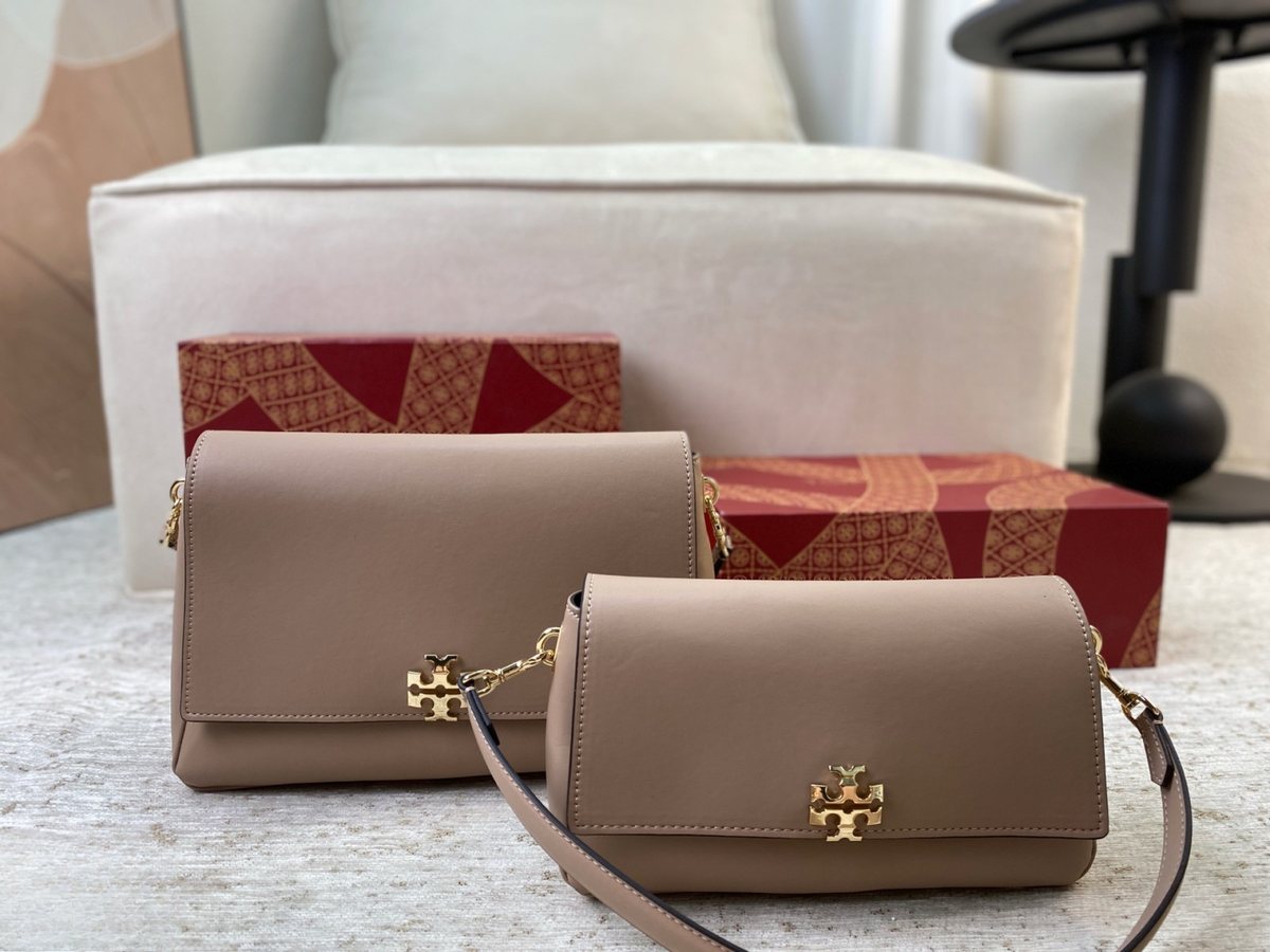 Tory Burch Handbag 114