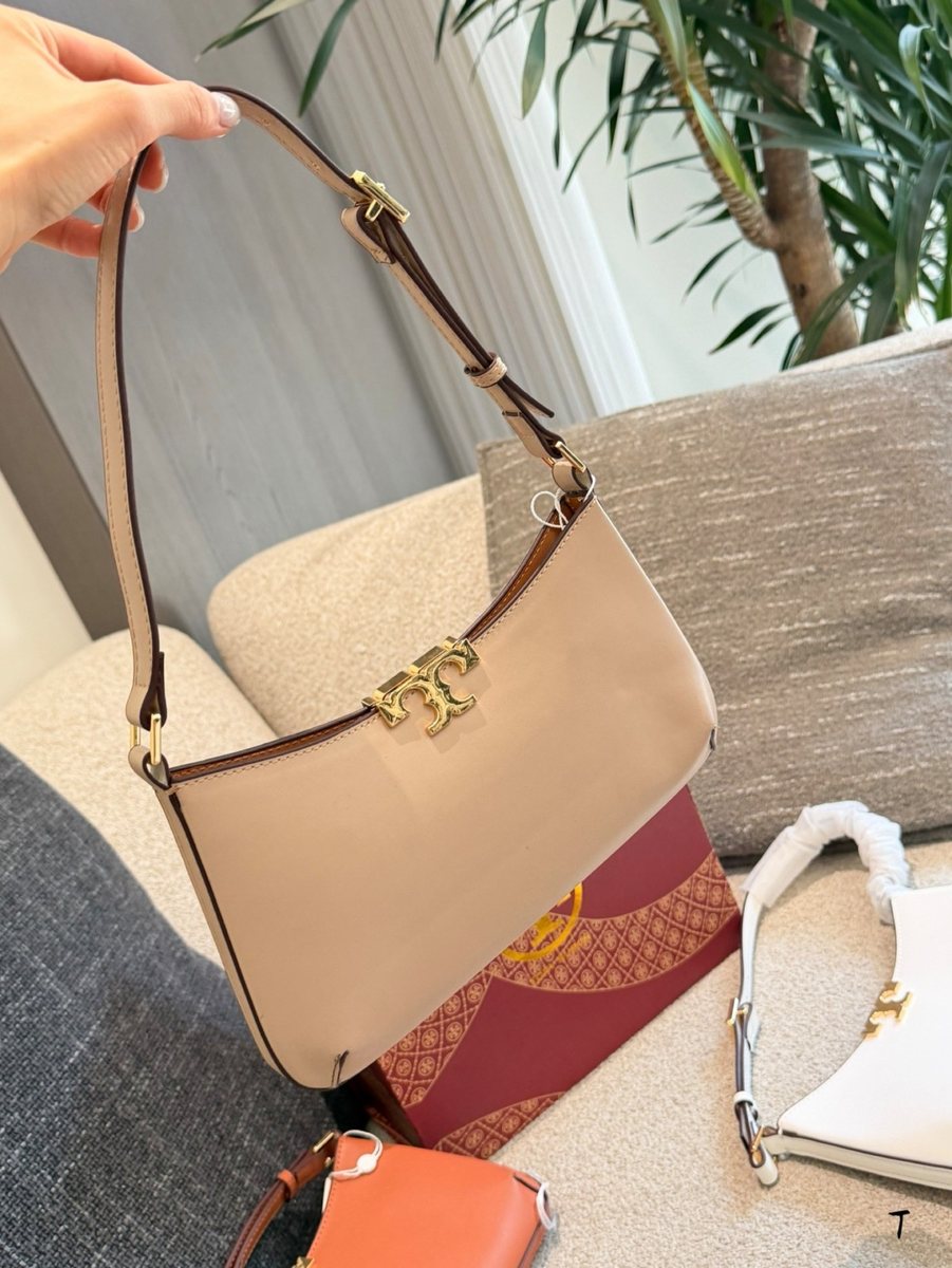 Tory Burch Handbag 125