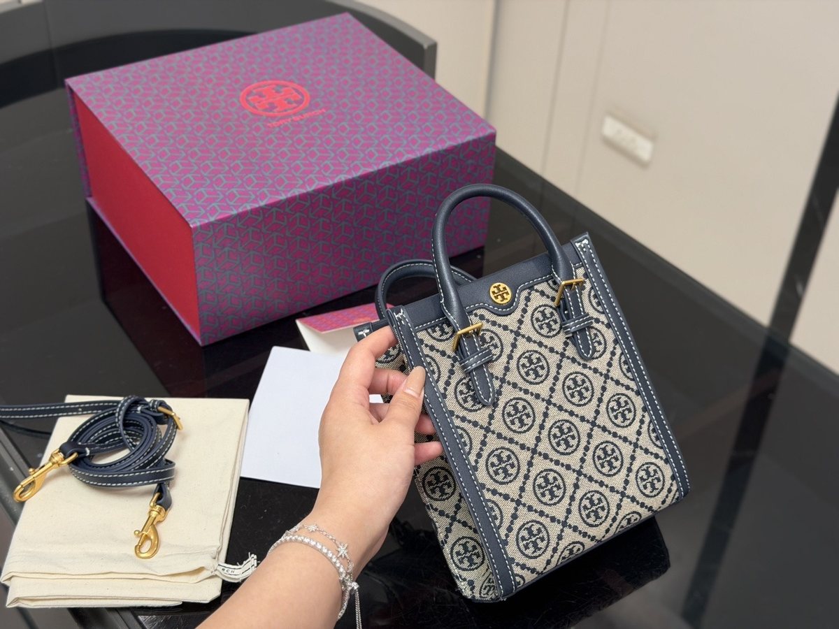 Tory Burch Handbag 130