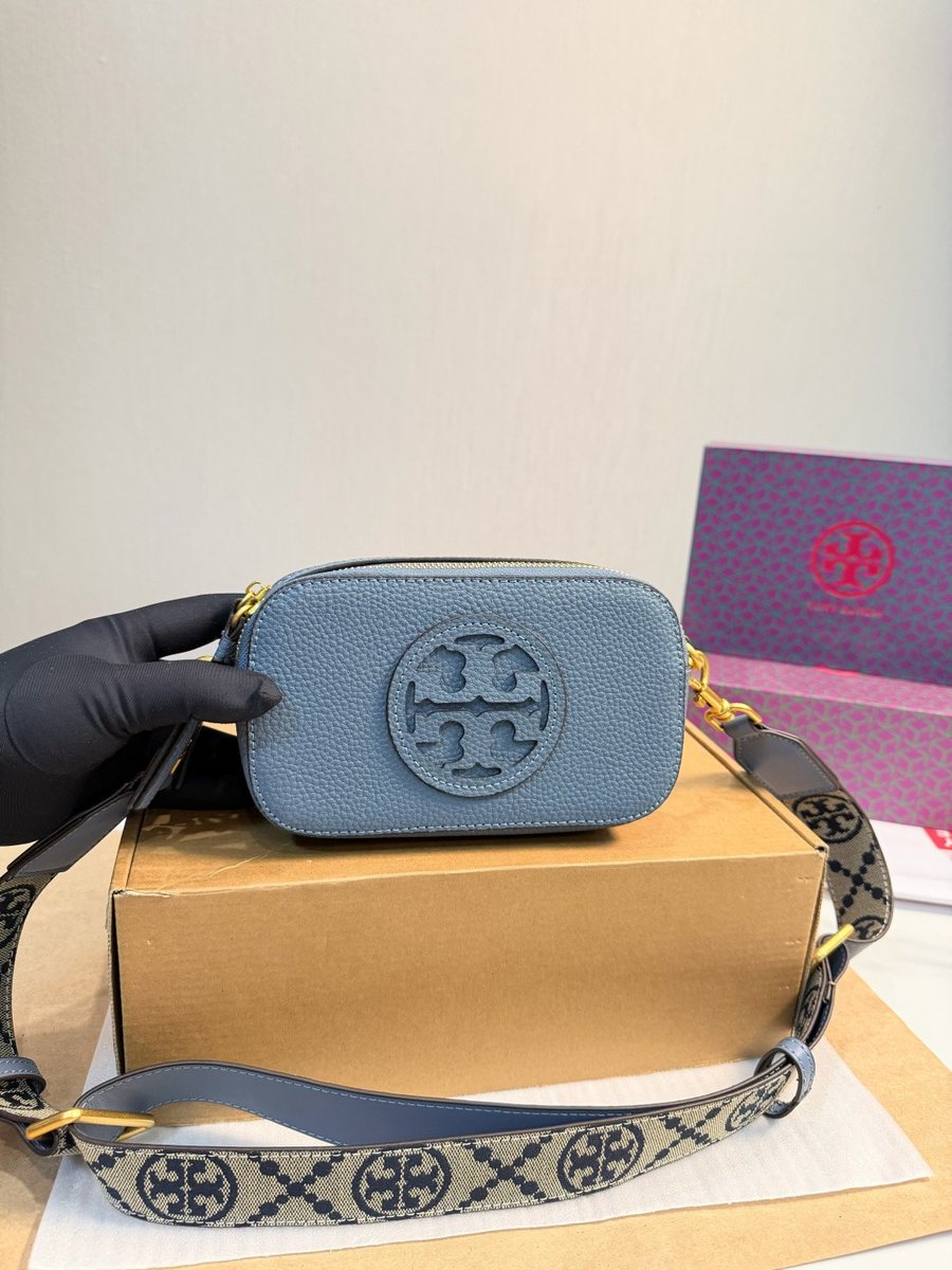 Tory Burch Handbag 137