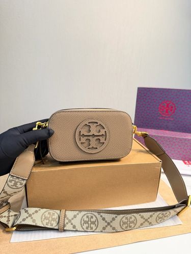 Tory Burch Handbag 140