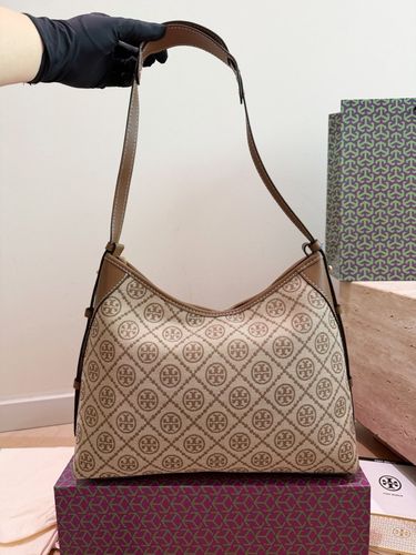Tory Burch Handbag 160