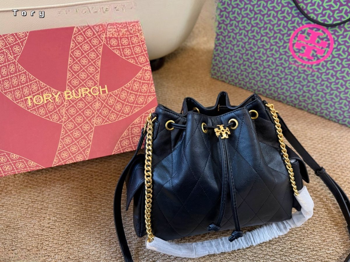 Tory Burch Handbag 210