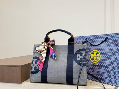 Tory Burch Handbag 220