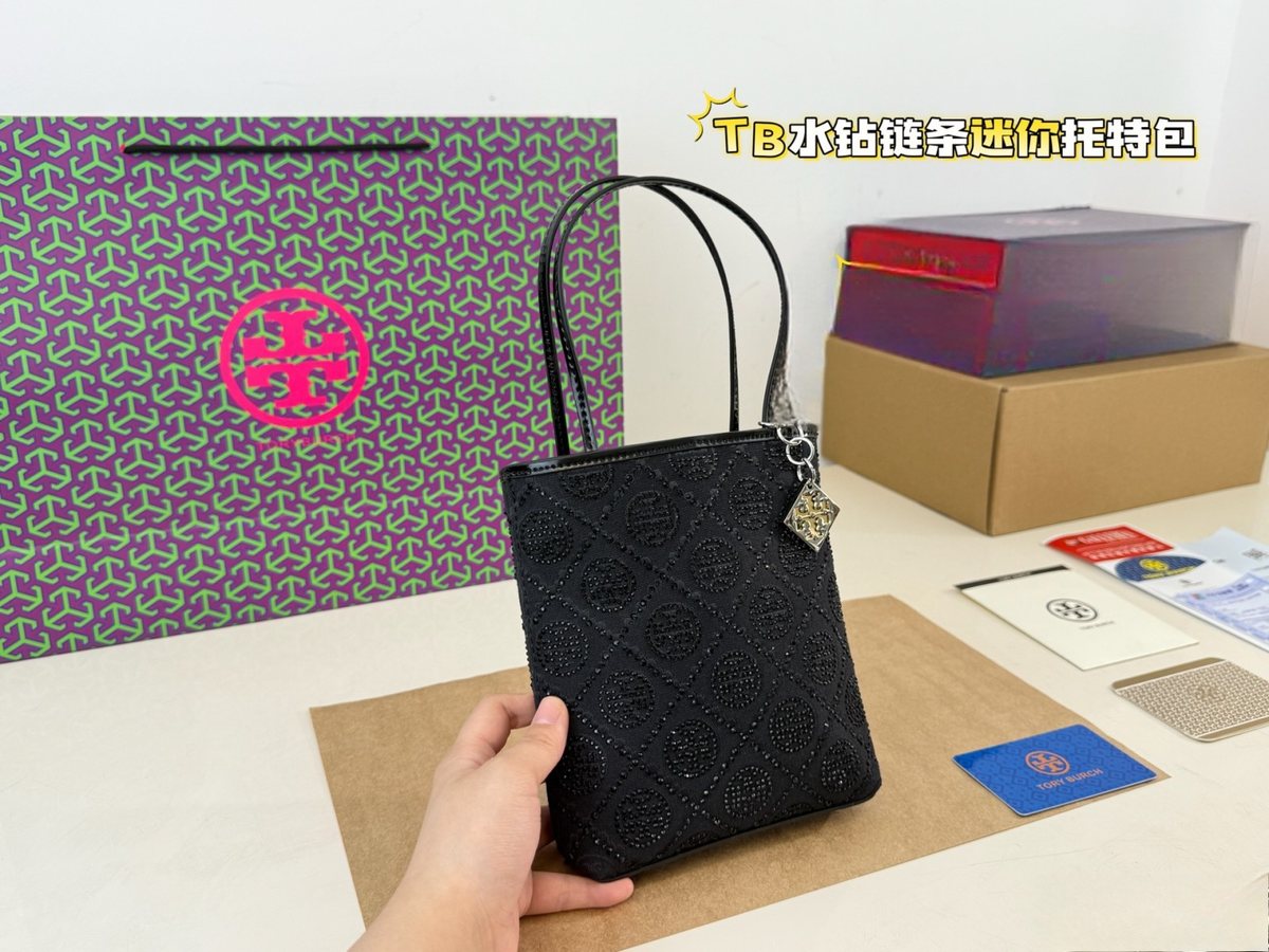 Tory Burch Handbag 236