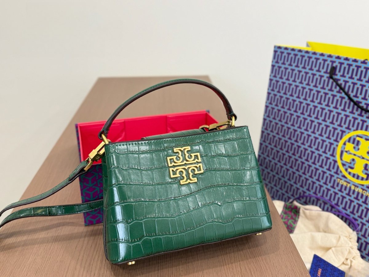 Tory Burch Handbag 239