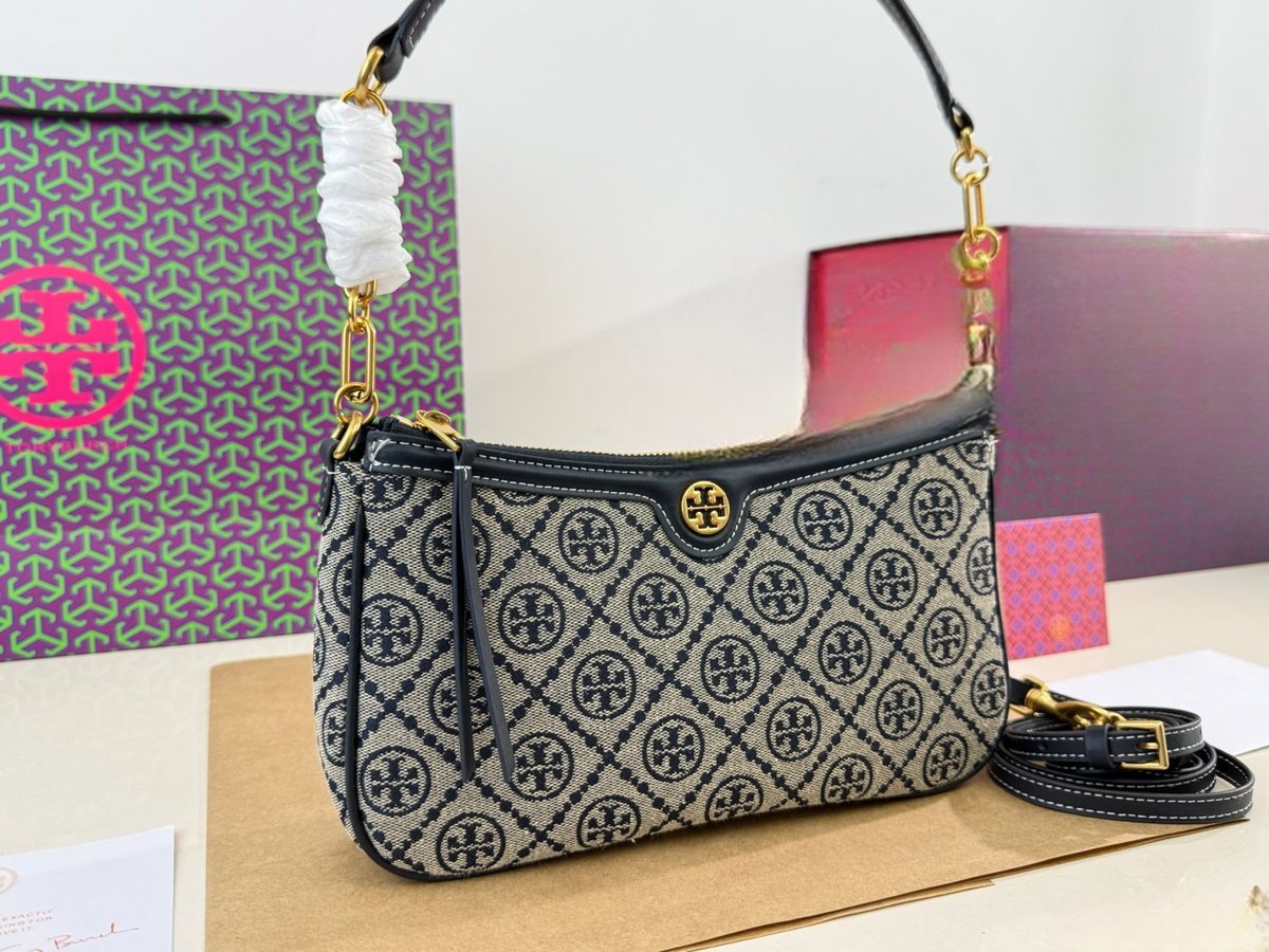 Tory Burch Handbag 250
