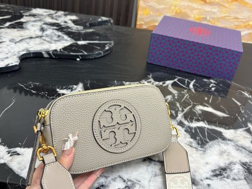 Tory Burch Handbag 256