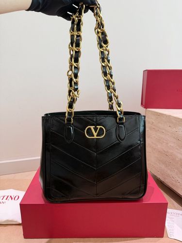 Valentino Handbag 015